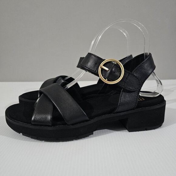 Munro Shoes - NEW Munro Knox Sandal Chunky Lug Sole Black Leather Size 8 Wide Width